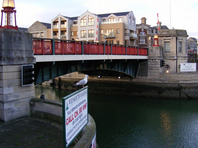 2 months of disruptions for Weymouth Town bridge, as Dorset Council set date for bridge repairs.