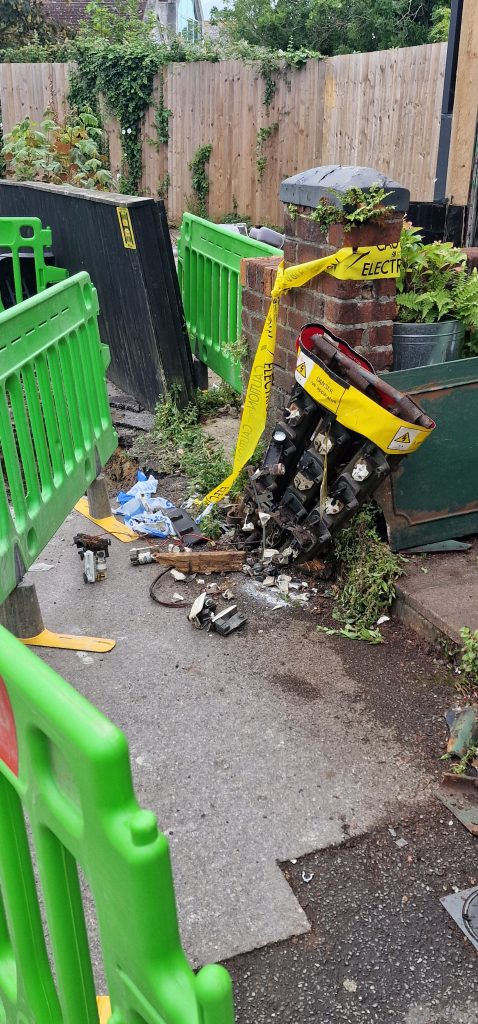 Homes Left Without Power after car ploughs into electric post.